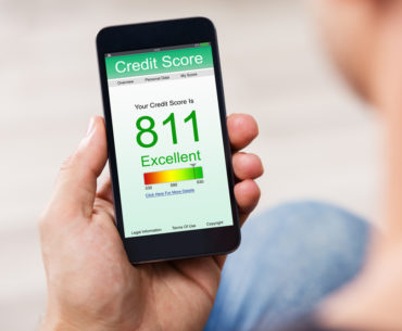 Credit score myths in the UAE 12