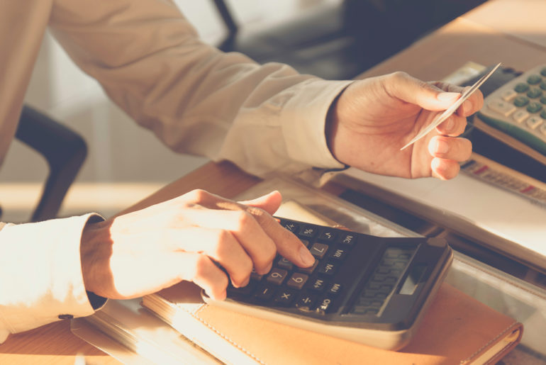 Explaining credit card loans Explaining credit card loans 2