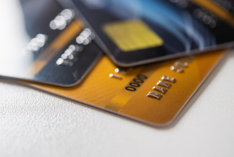 How to avoid credit card overspending How to avoid credit card overspending 7