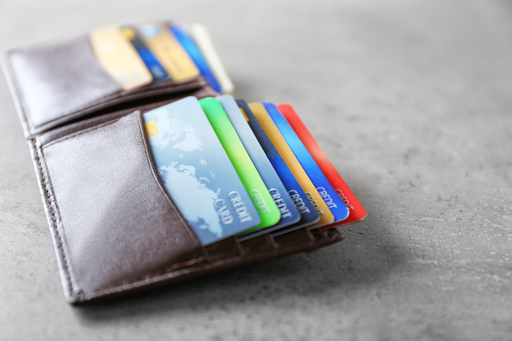 How to manage your first UAE credit card 1