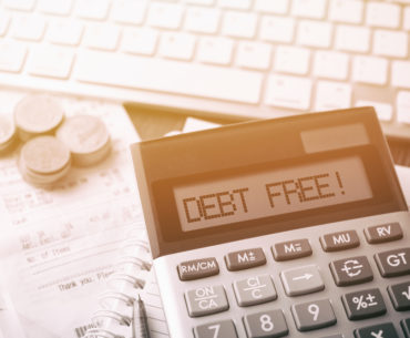 Staying free of credit card debt in the UAE 13