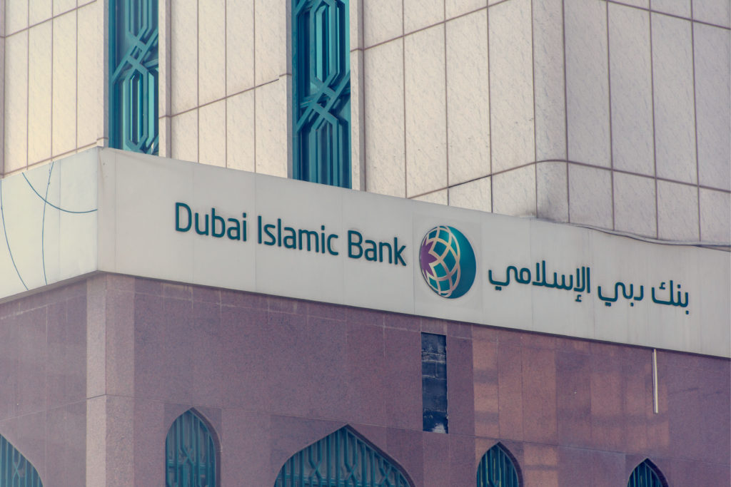 The Dubai Islamic Bank Al Islami Platinum Plus Credit Card 1
